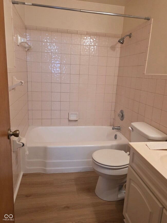 Building Photo - 10701 Broadway St