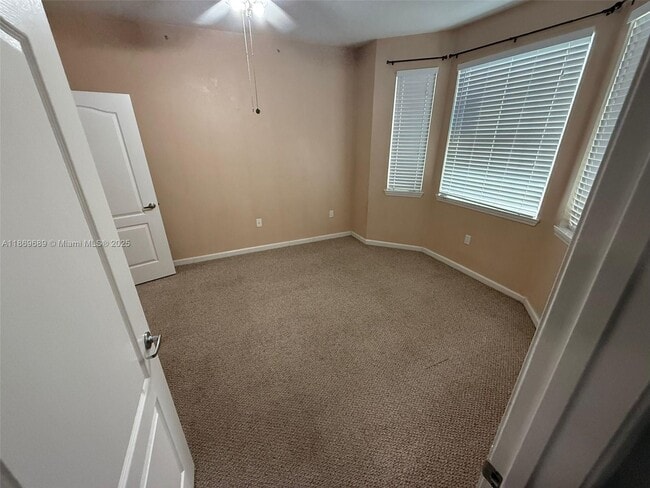 Building Photo - 5252 Cane Island Loop