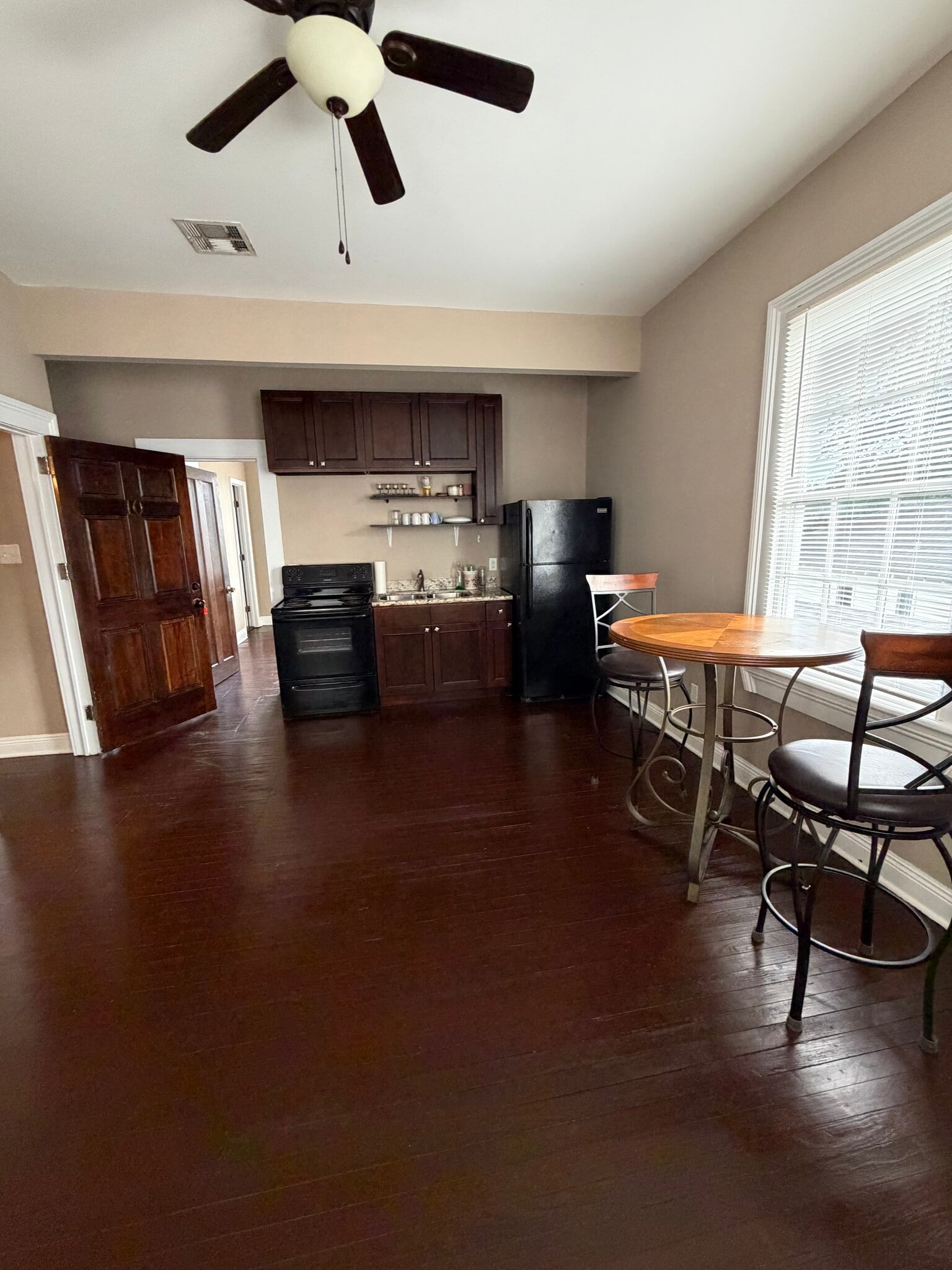 Kitchen with a living area picture2 from different angle. - 1910 Esplanade Ave