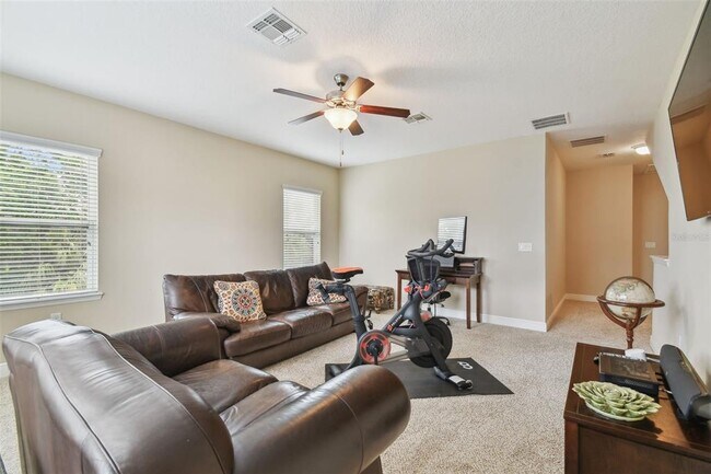 Building Photo - 7601 S De Soto St