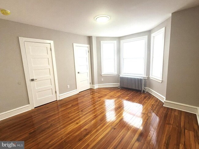 Building Photo - 2054 W 65th Ave