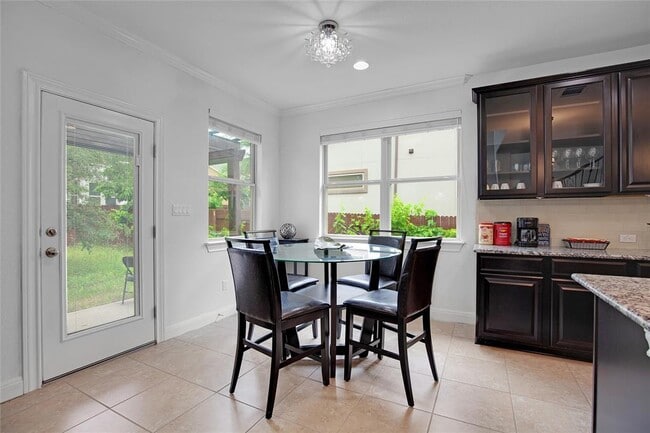 Building Photo - 5724 Siragusa Dr