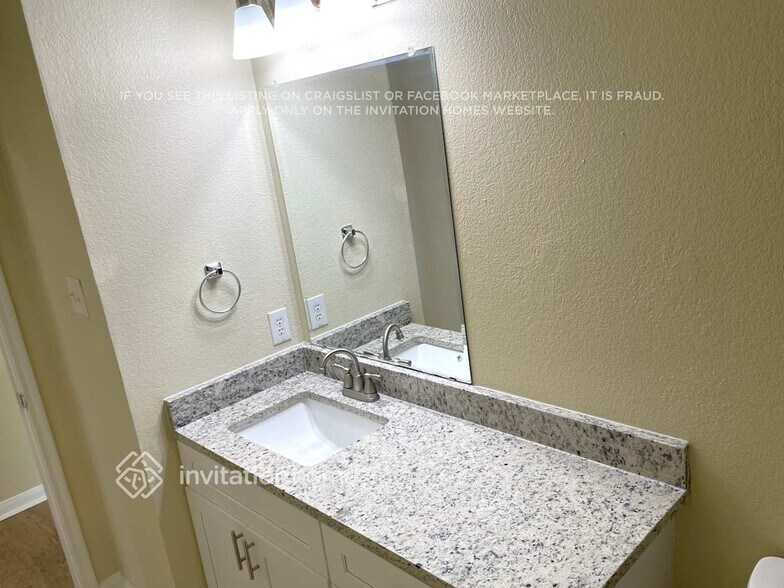 Building Photo - 22114 Orchard Dale Dr