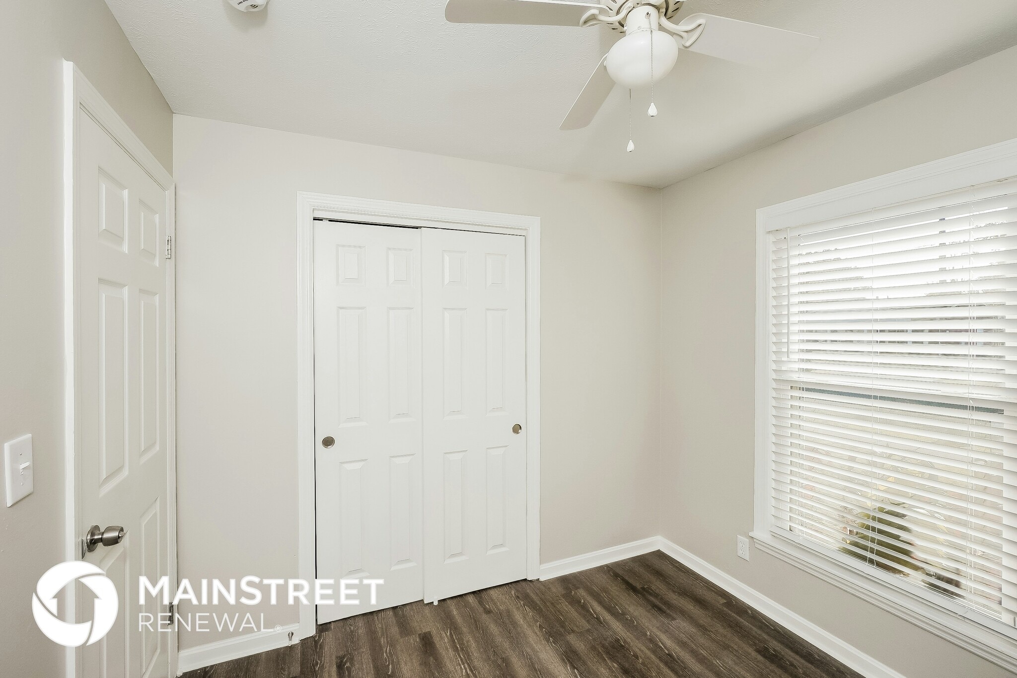 Building Photo - 215 Kim Ct