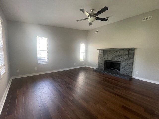 Building Photo - "Spacious 3-Bed, 2-Bath Duplex Retreat in ...