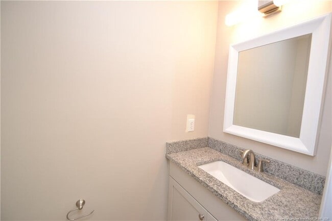 Building Photo - 110 Riverwalk Cir
