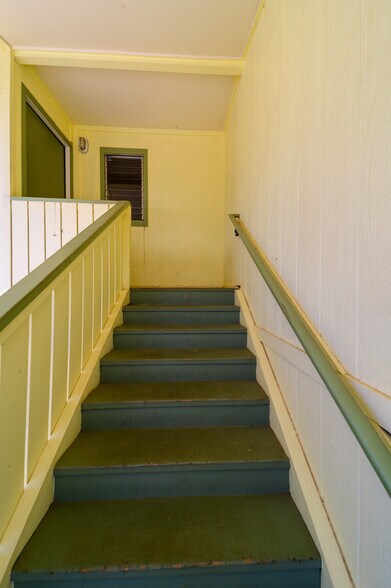Building Photo - 148 Hoomoku Street