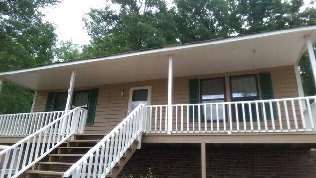 Primary Photo - HOUSE FOR RENT!