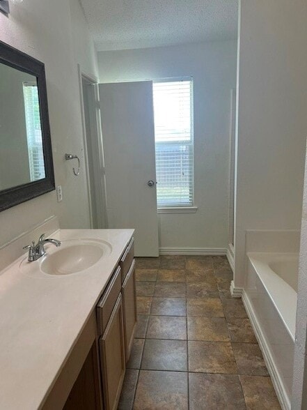 Building Photo - 7409 Marsland Ln
