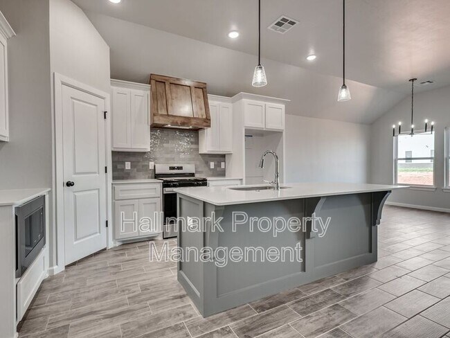 Building Photo - 4905 Misty Wood Ln