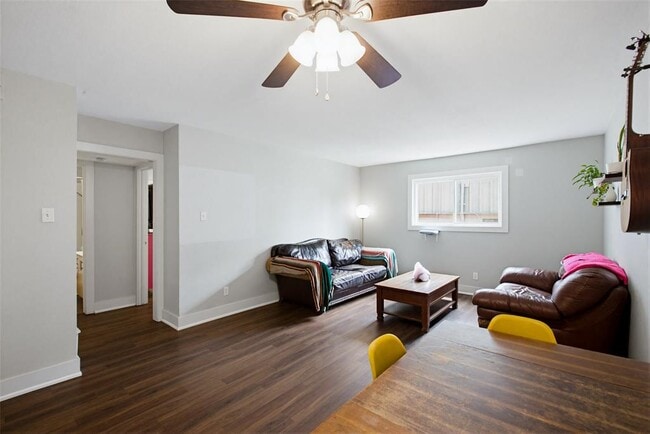 Building Photo - 3815 Guadalupe St