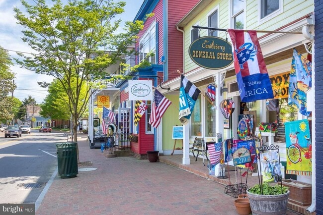 Building Photo - 207 Dodson Ave