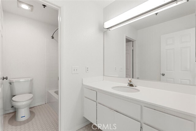 Building Photo - 631 Oak Run Trail