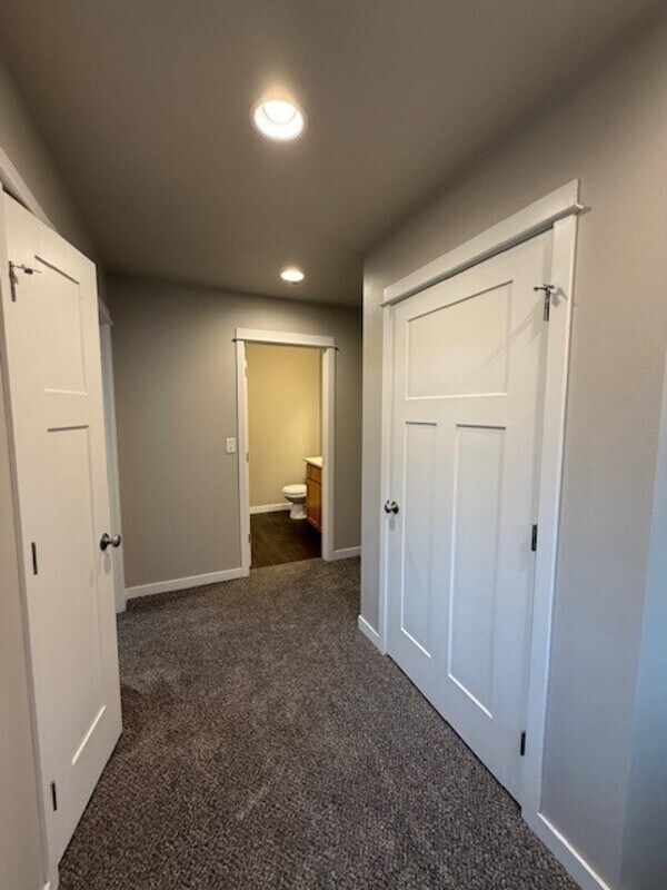 Building Photo - 287 18th St