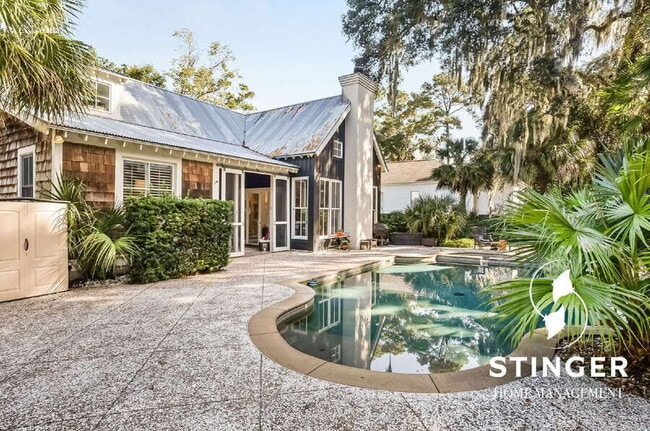 Building Photo - 174 Spanish Point Dr