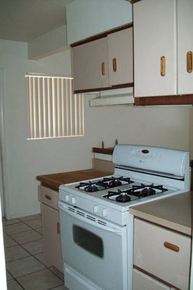 Building Photo - **3 Bedroom Tempe Home – Great Location | ...