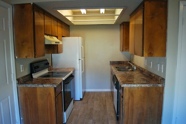 Building Photo - 3502 Chisholm Trail