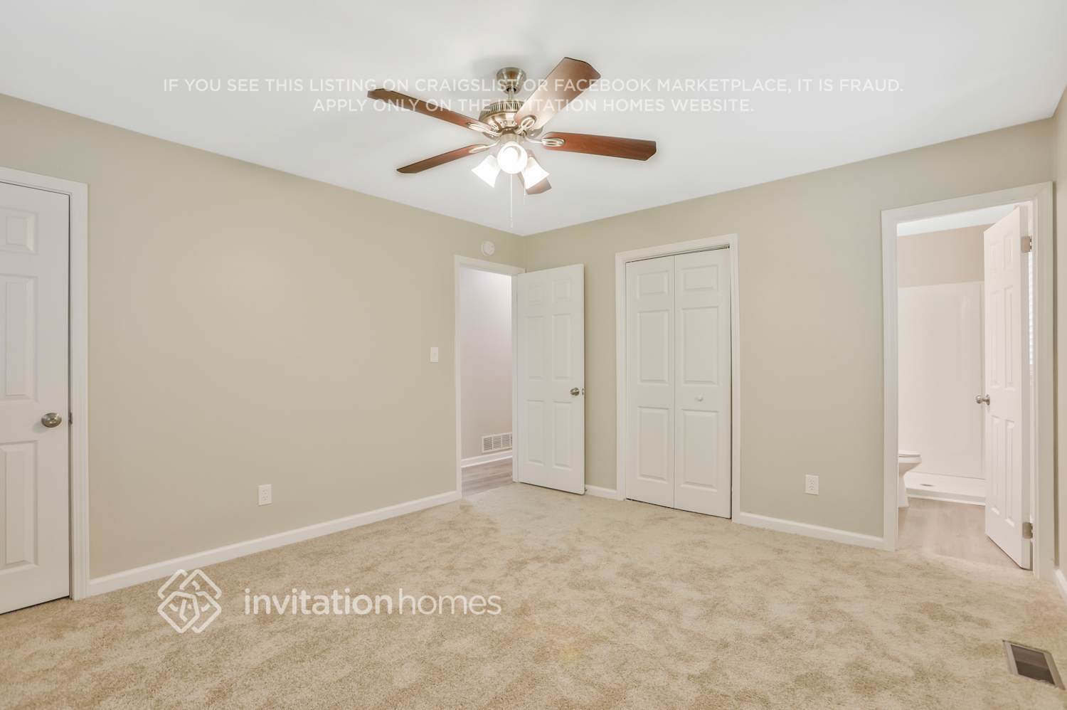 Building Photo - 2045 Devore Dr SW