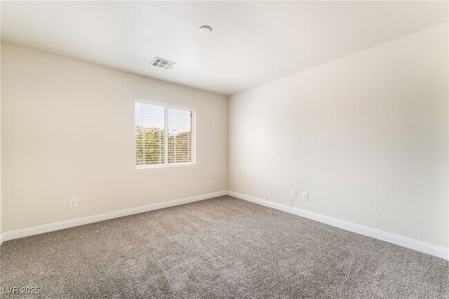 Building Photo - 9175 Sunken Meadow Ave