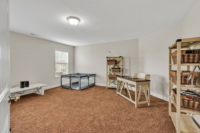 Building Photo - 301 Bear Run