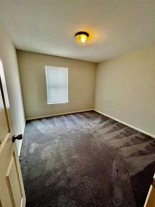 Building Photo - 12422 Sunlit Wood Way