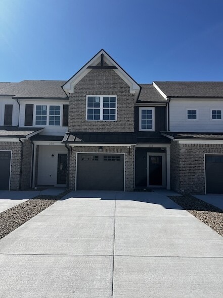 Building Photo - 204 Tyler Cornerstone Trl