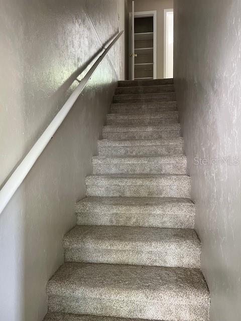 Building Photo - 3122 SW 26th Terrace