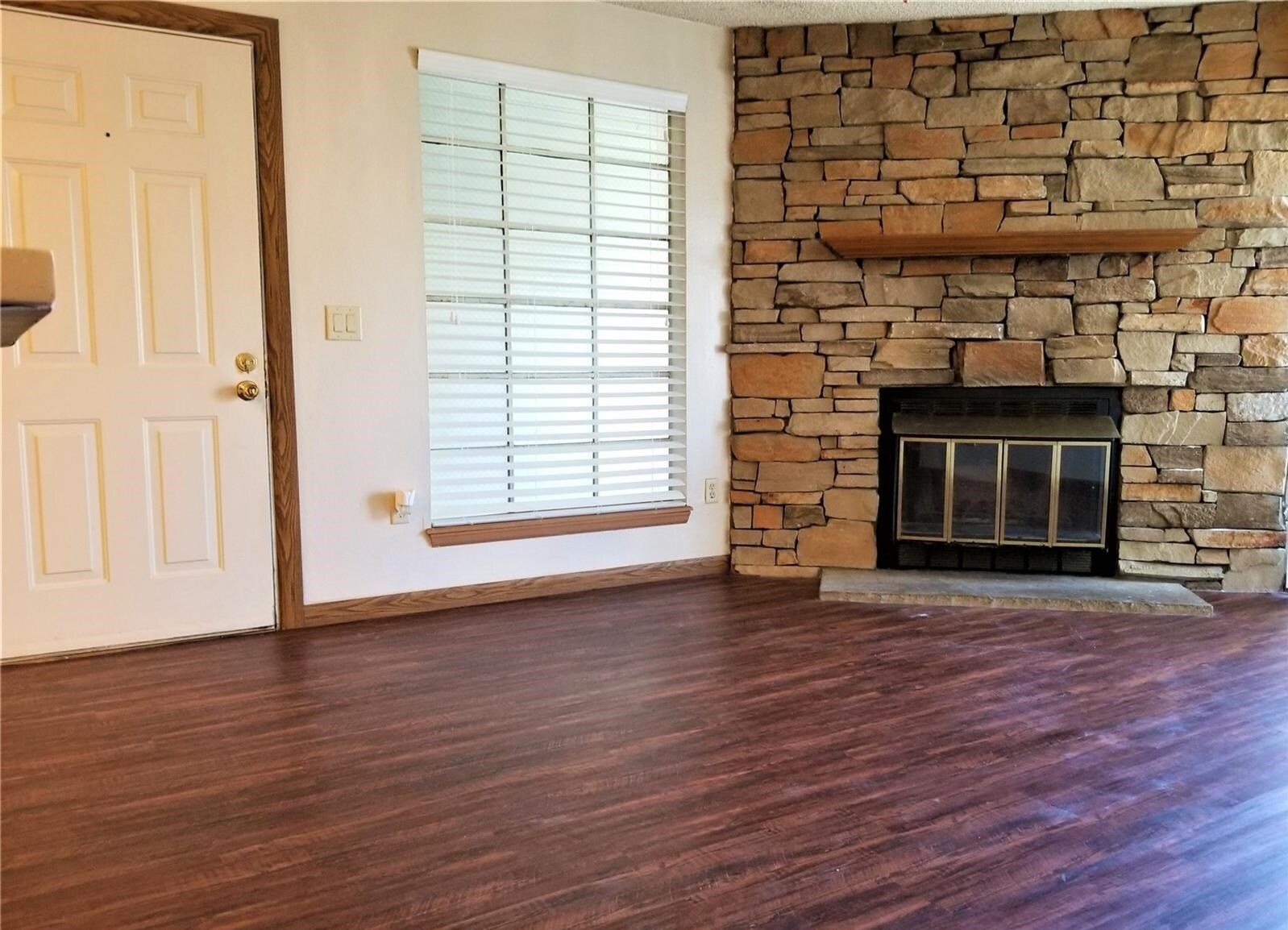 Building Photo - 4450 S Pitkin St