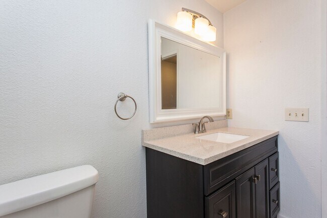 Building Photo - JM-Cram***