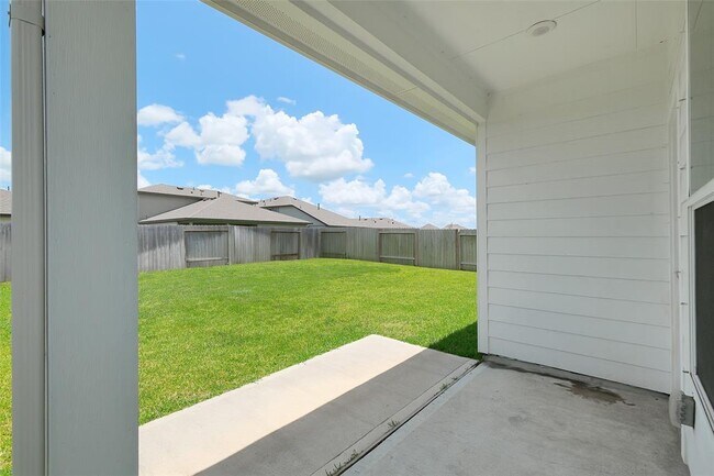 Building Photo - 10643 Cascade Crk Dr