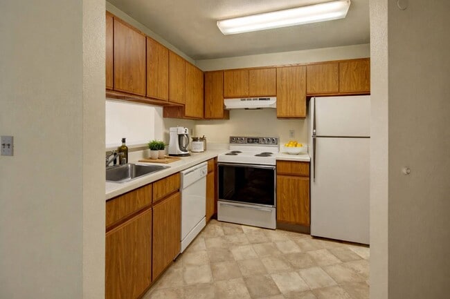 Building Photo - Susitna Ridge