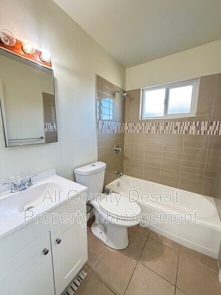 Building Photo - 44868 Santa Anita Ave