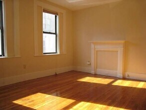 Building Photo - 1.0 bedroom in Cambridge Massachusetts 02138