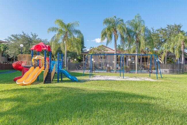 Building Photo - 11235 SW 88th St