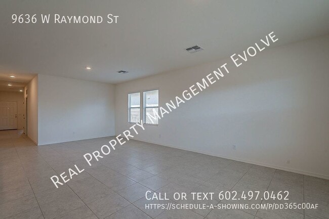 Building Photo - COME TOUR TODAY!