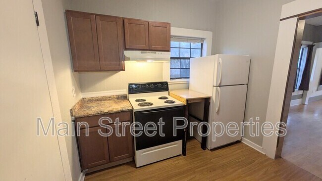 Building Photo - 1014 W Gregory St