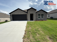 Building Photo - 108 E Fredonia Ct