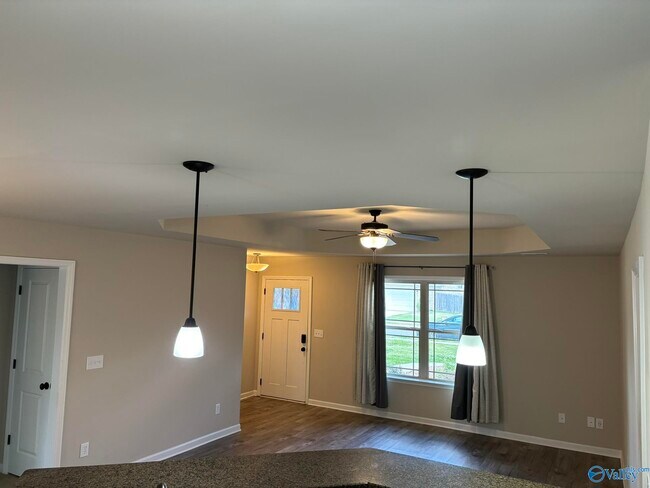 Building Photo - 112 Beaver Brook Pl