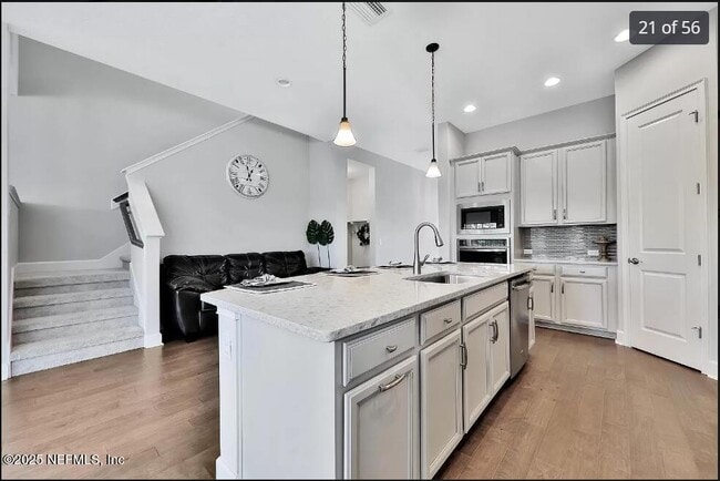 Building Photo - 443 Daniel Park Cir