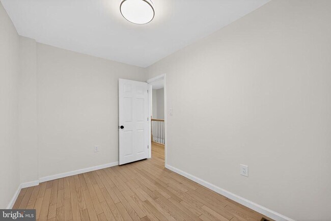 Building Photo - 2710 S Fairhill St