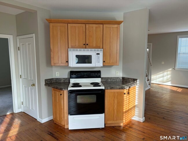 Building Photo - 214 Warsaw St