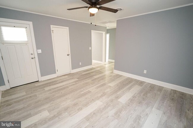 Building Photo - 1007 Spring Ave