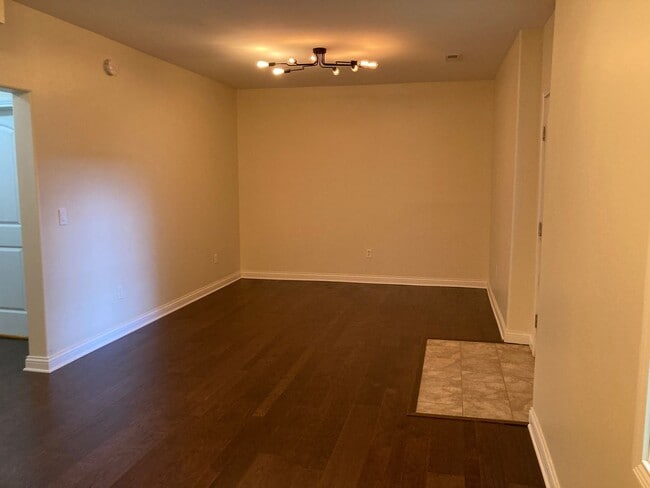 Building Photo - 108 Carriage Hills Ln