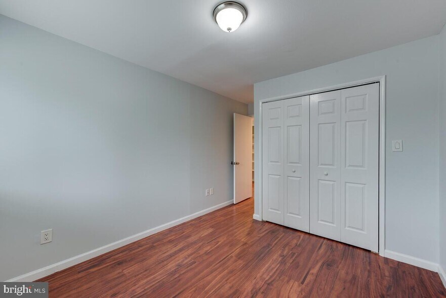 Building Photo - 7312 Donnell Pl