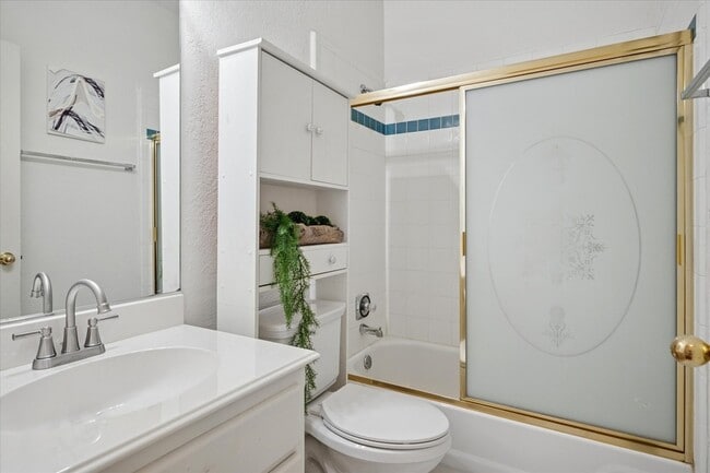 Building Photo - 6629 Wickliff Trail