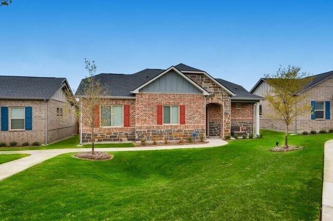 Primary Photo - 8500 Comanche Springs Dr