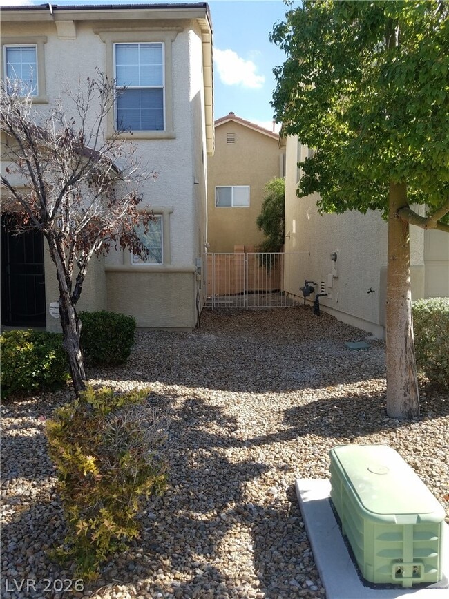 Building Photo - 11940 S Wild Chamomile St