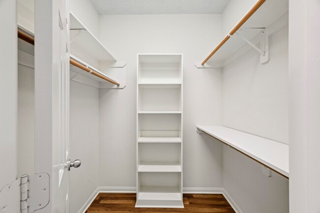 Building Photo - 17126 Sheffield Knoll Ln