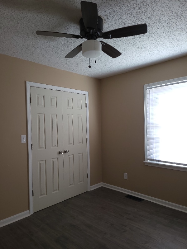 Building Photo - 602 604 Prince Dr