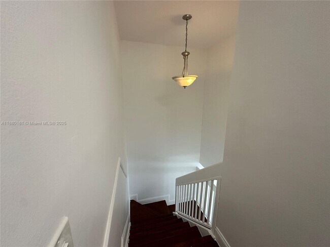 Building Photo - 2761 SW 58th Manor